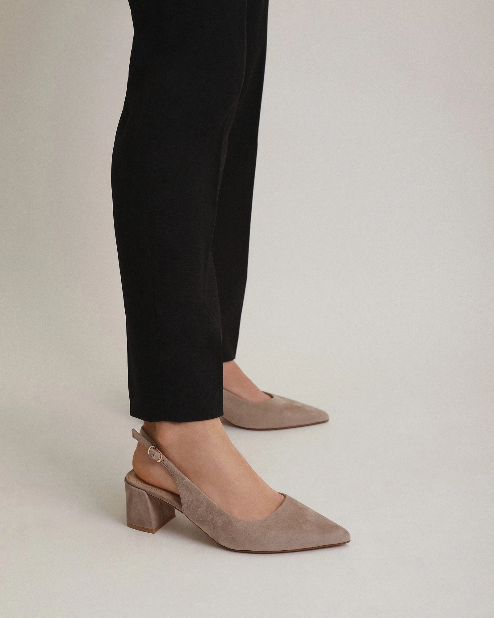 CARA LOW HEELS MUSHROOM SUEDE
