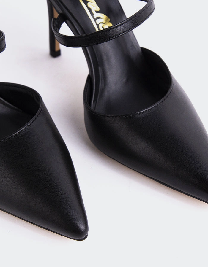 Celandine Black Leather