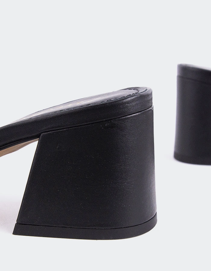 Clarabelle Black Leather