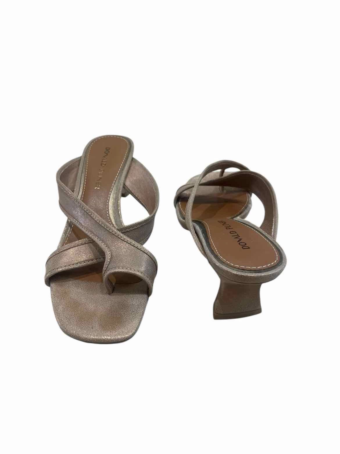 Donald Pliner Bronze/gold Size 9 Sandals