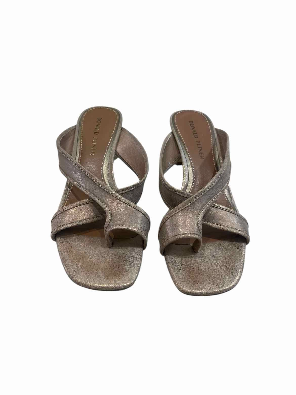 Donald Pliner Bronze/gold Size 9 Sandals