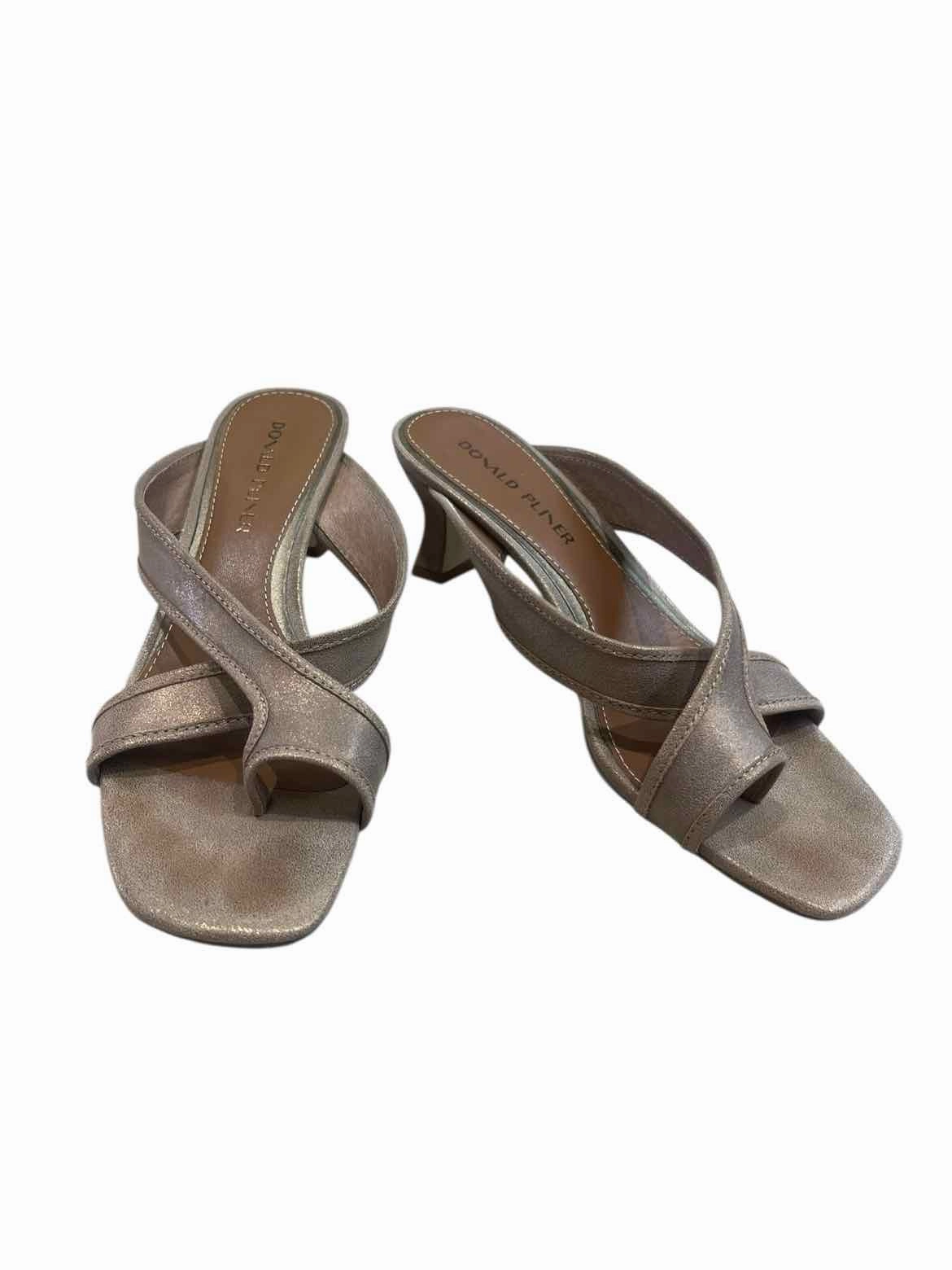 Donald Pliner Bronze/gold Size 9 Sandals