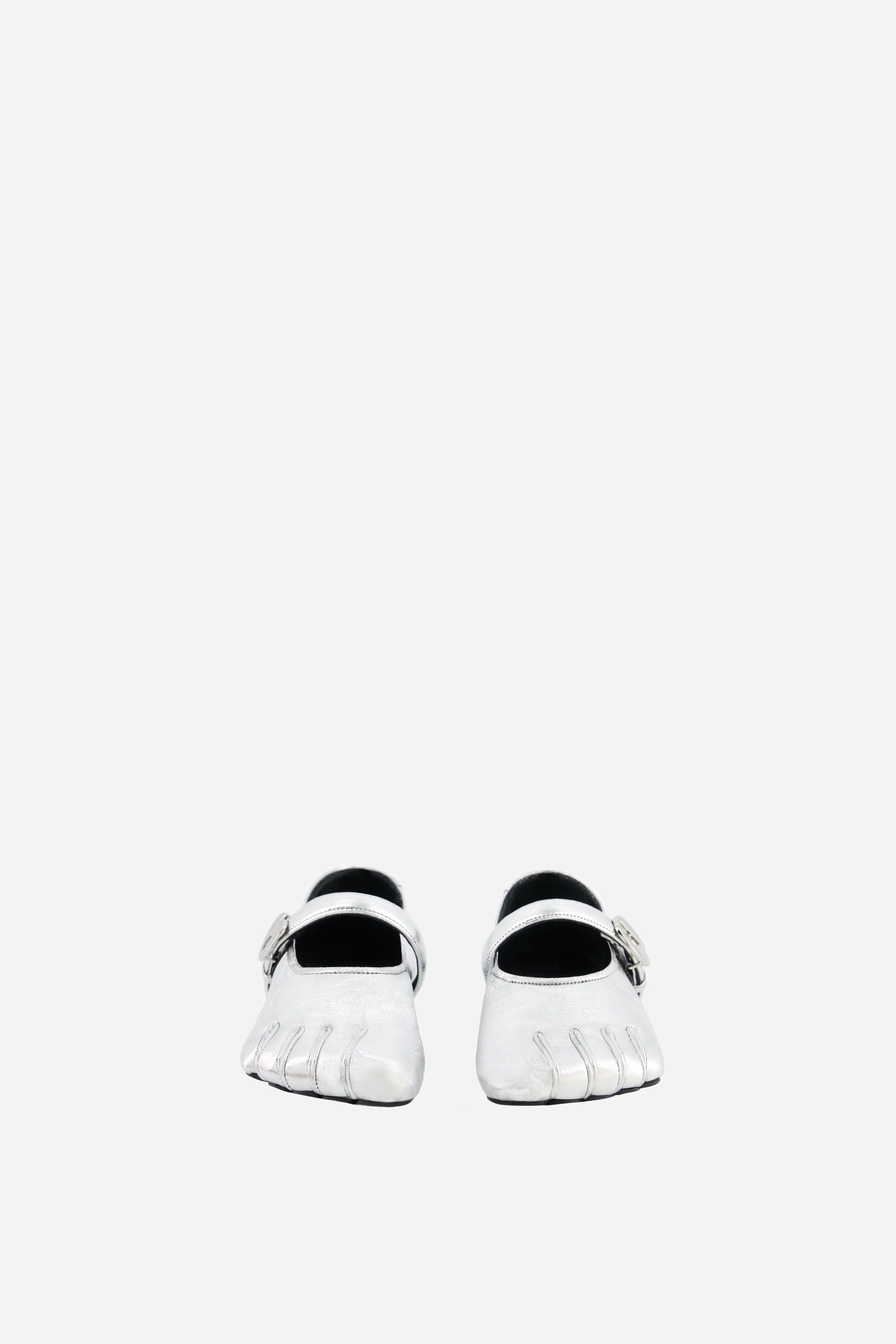 Five-Toe Ballerina Belt Flat