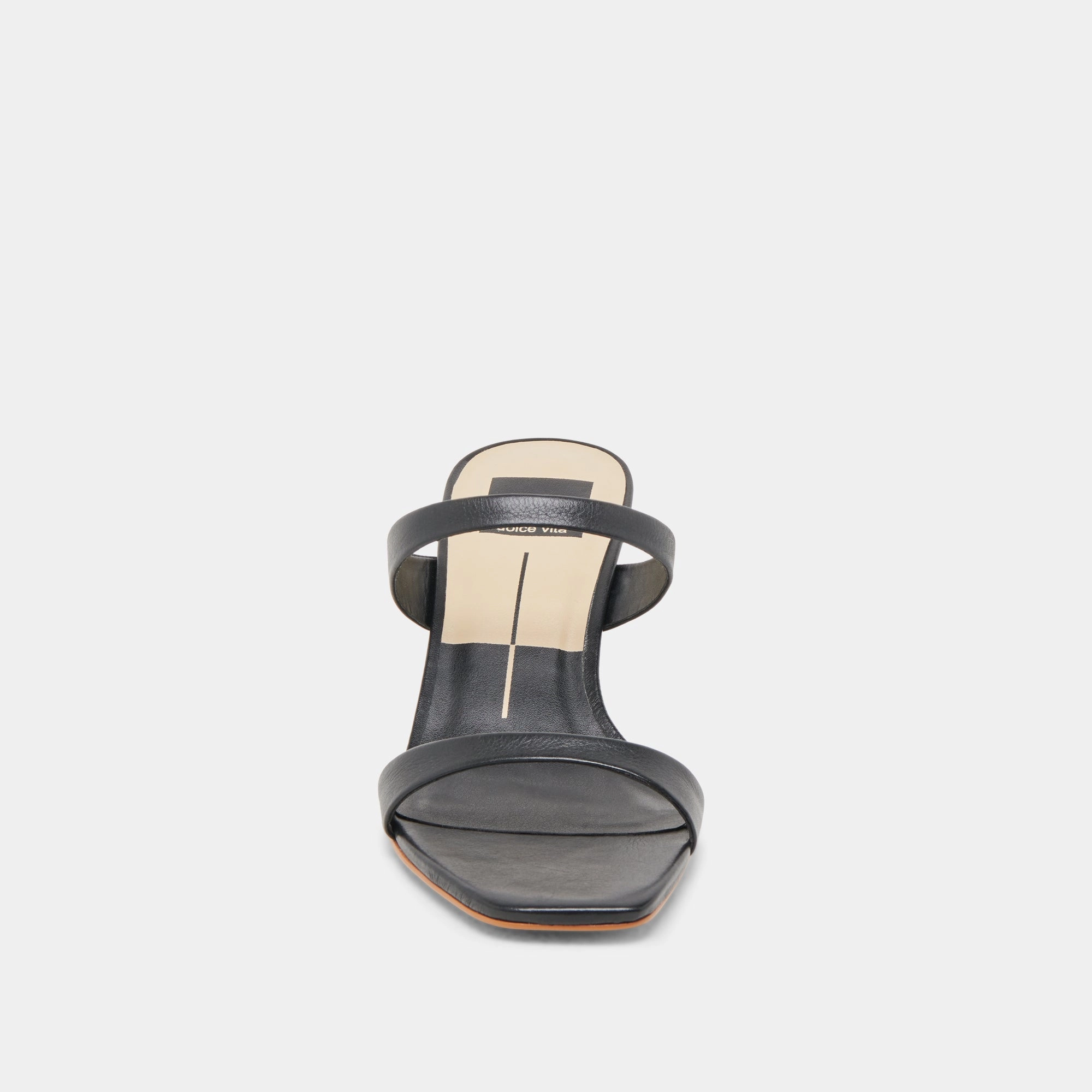 GENORA HEELS BLACK LEATHER