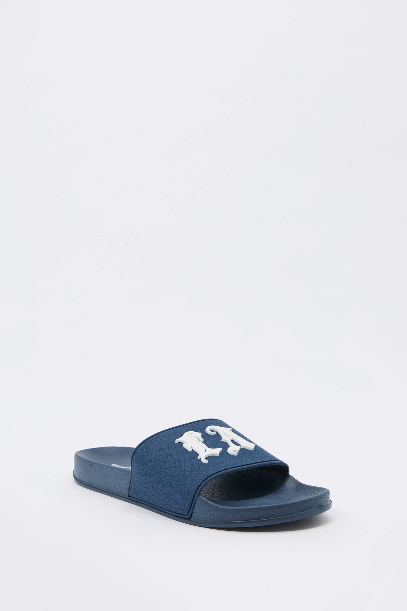 LA Embossed Slide