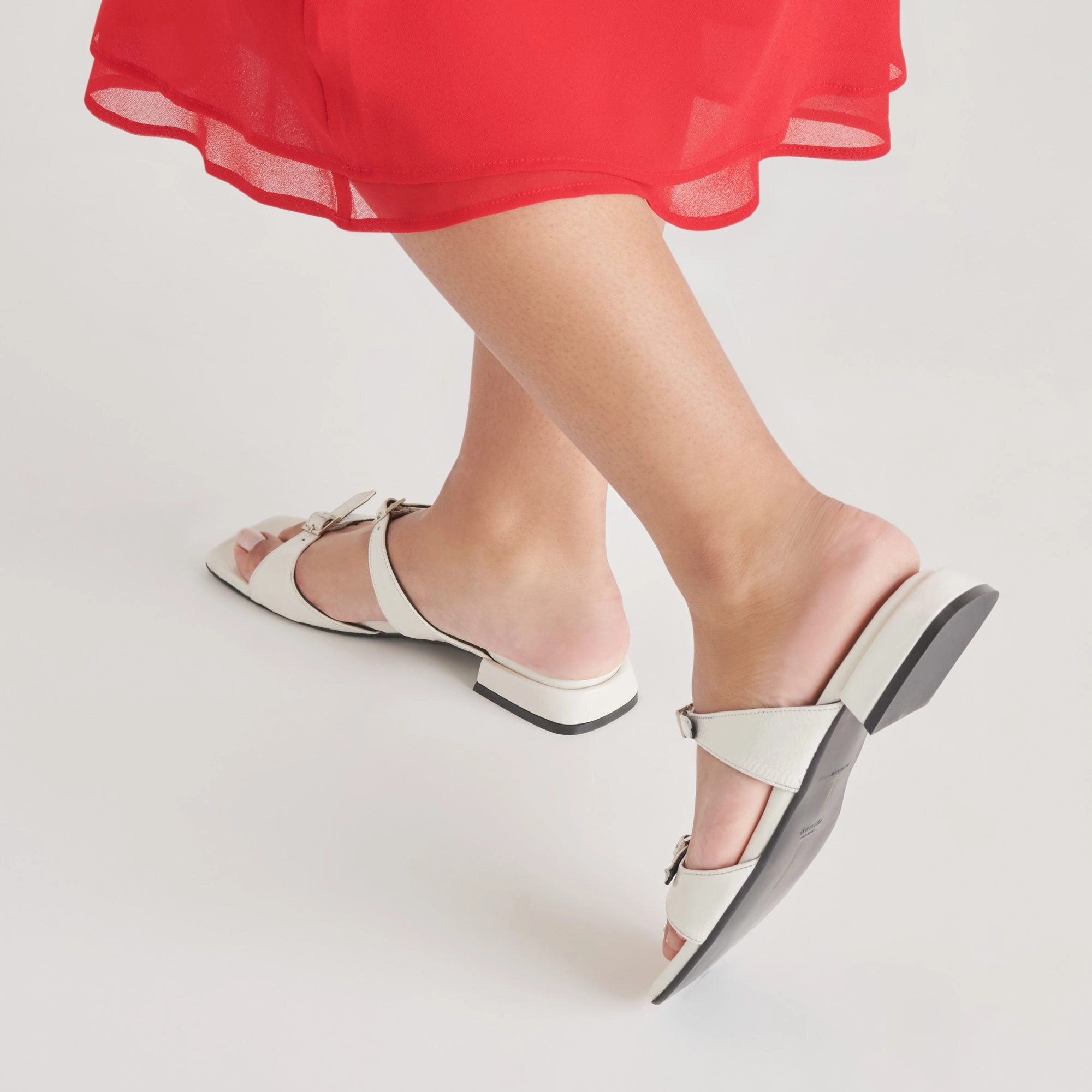 LAVERN SANDALS OFF WHITE CRINKLE PATENT