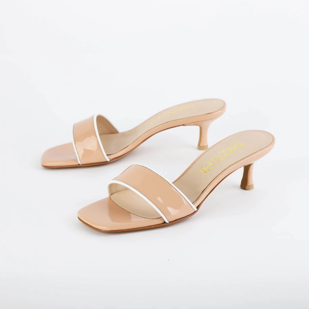 LOTTIE -  patent mules
