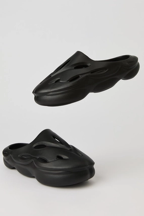 Molded Slip-On Clogs