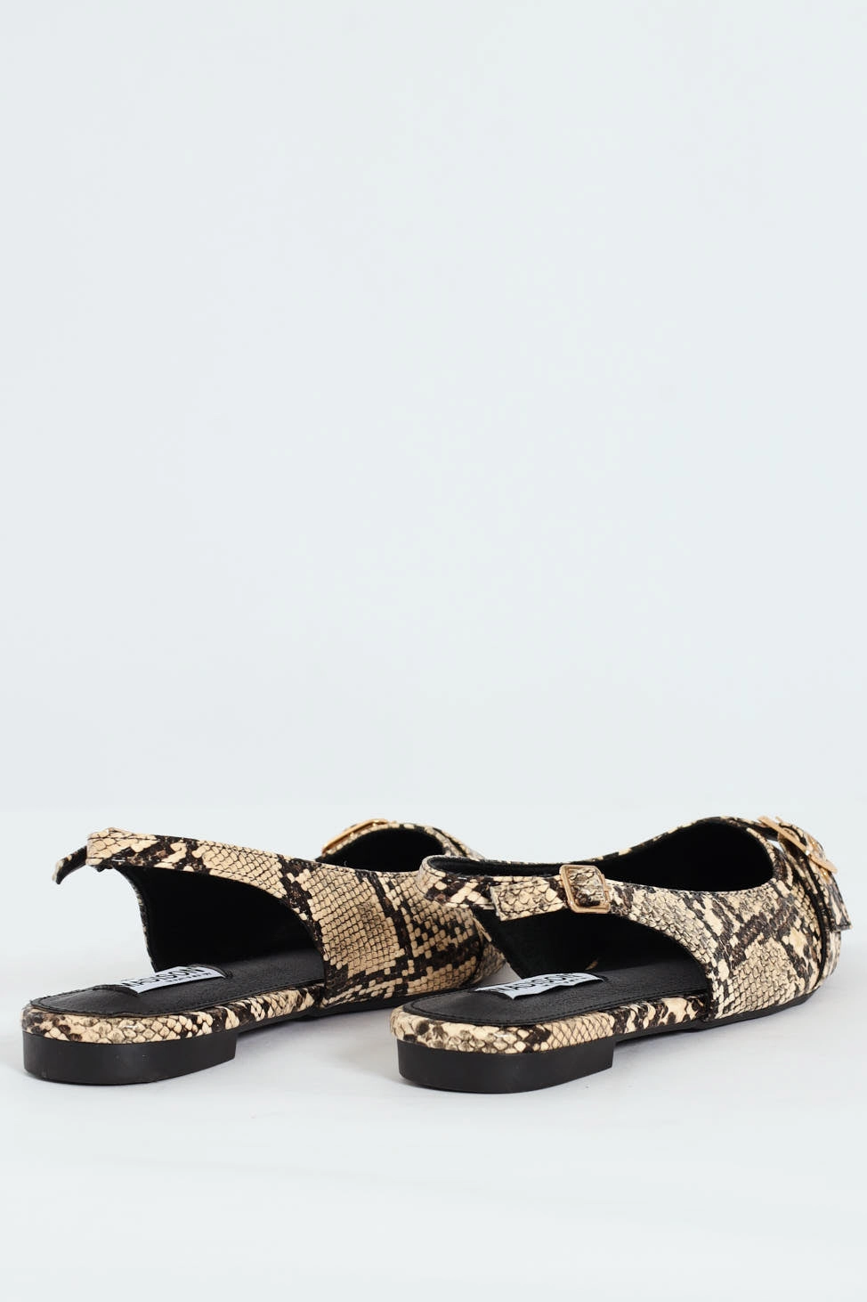 Pointed Toe Buckle Snake Print Sling Back