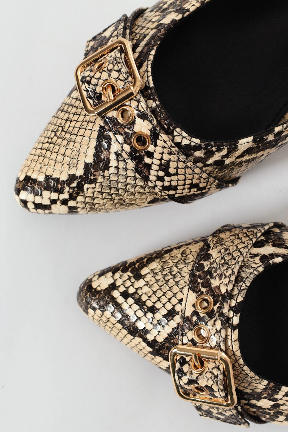 Pointed Toe Buckle Snake Print Sling Back