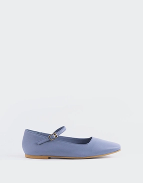 Reubena Blue Leather