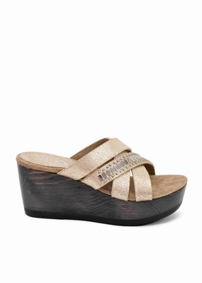 Shay Wedge - White Gold Sheen