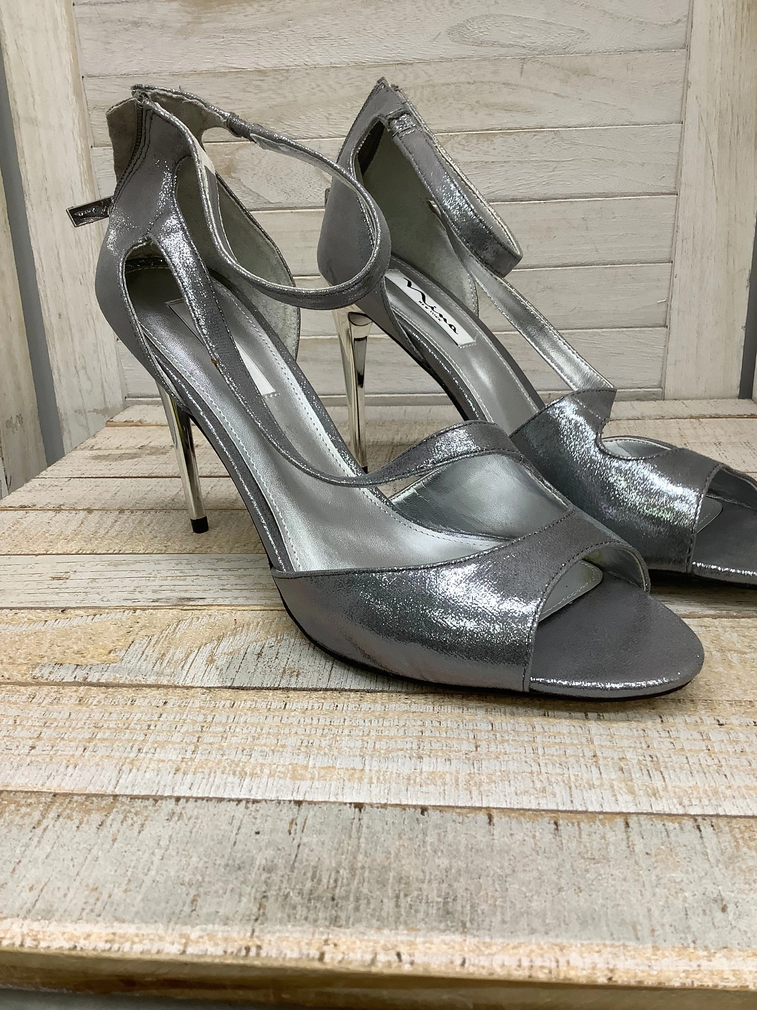 Shoes Heels Stiletto By Nina In Silver, Size: 9.5