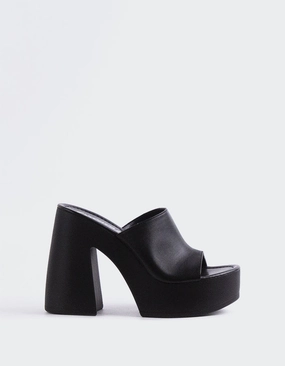 Smyrni Black Leather