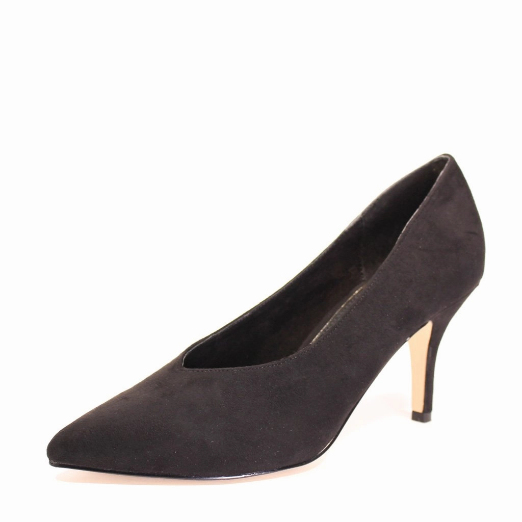 Vera Pointy Toe Pumps